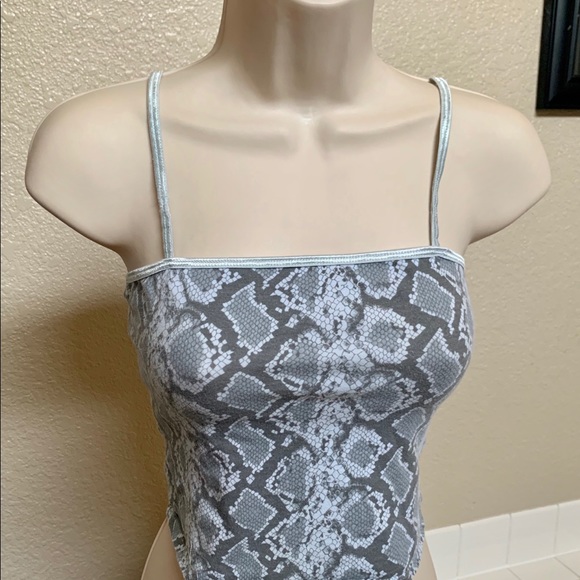 Victoria’s Secret Snakeskin Print Tank & Shorts - Picture 2 of 6